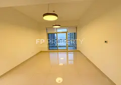 Chiller Free | Huge Layout | Prime Location