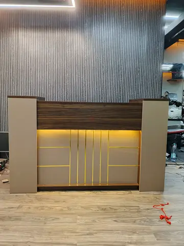 Modern Reception Counter