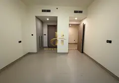 Ready To Move In | Fitted Kitchen | High Floor