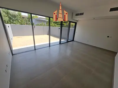 Like Brand New 2BR Townhouse || Ready To Move || Spacious Unit+Maid Room