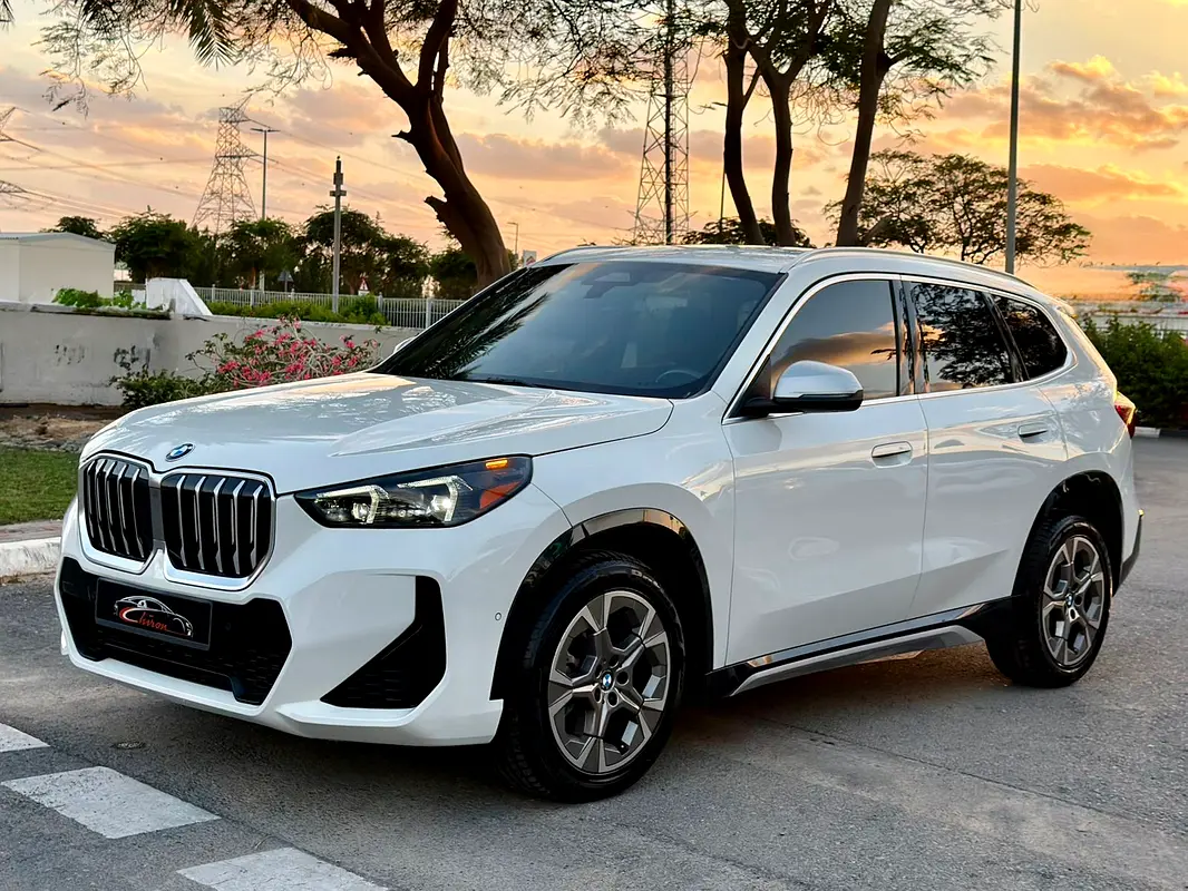BMW X1 2023 — photo 1 of 13