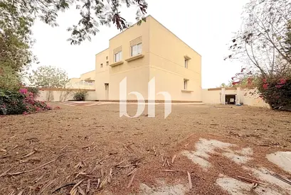 Vacant Now | Huge Plot | Great opportunity