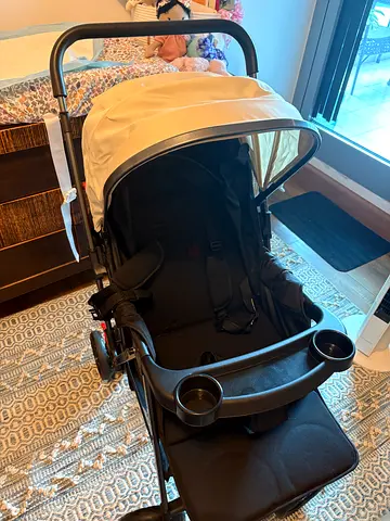 StarAndDaisy Foldable and reclining Stroller for Baby 0-3 Years