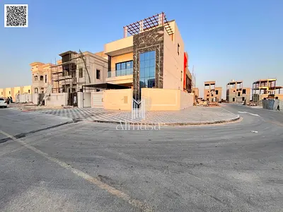 An unmissable opportunity to own a distinctive villa with a modern design and a corner location that offers privacy and more space, all at a price tha