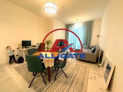 FULLY FURNISHED/ HIGH FLOOR / GOOD VIEW /