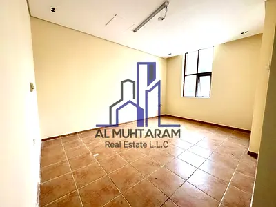 Spacious 1Bhk For family Available in Mujrah