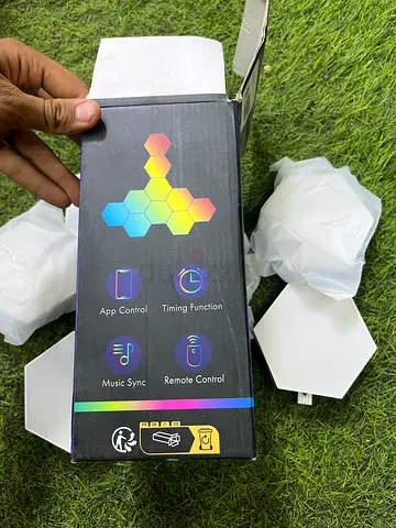 Hexagonal Smart RGB Light Panels – App Control  Music Sync (used)