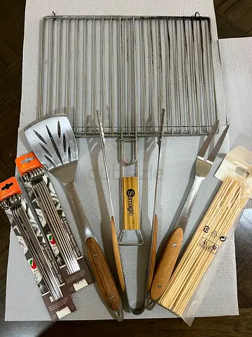 BBQ accessory set — stainless steel skewers, tongs, spatula, fork and grill grate