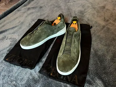 ZEGNA TRIPLE STITCH ARTELIER CUSTOM MADE Olive Suede - USED ONCE - EU44