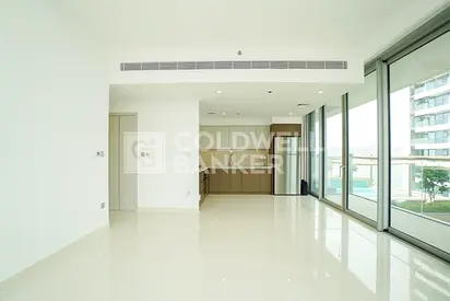 Vacant | Marina and Ain Dubai Views | Corner Unit