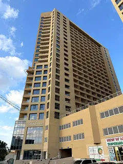 Vacant Un Furnished Apartment for Rent in Lakeside Tower D,AED 35000