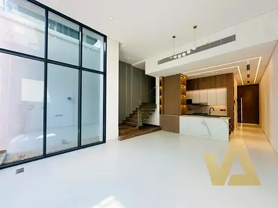 Amazing | Private Elivator | With pool