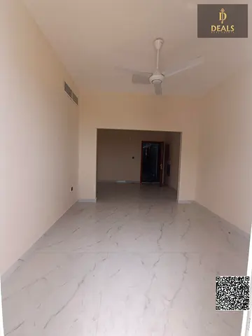 شقة غرفه وصالة للإيجار في الجرف 3 – بناية جديدة وبلكونة
