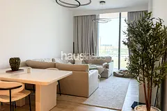 Vacant on Transfer | Maids room | Corner Unit
