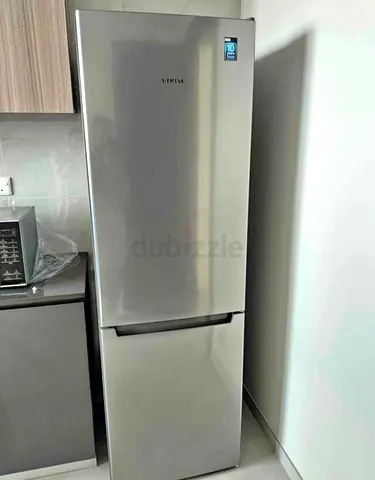 Siemens bottom fridge and freezer new model