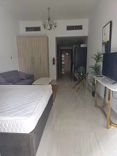 FURNISHED | HIG FLOOR | VACANT