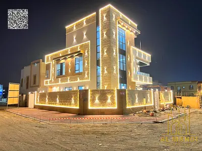 فرصه لامتلاك فيلا كورنر علي الطريق الرئيسي مباشر وامام جميع الخدمات ومع مسبح ورووف ومكان ل تركيب مصعد  وبدون رسوم صيانه وشاملة ايضا الكهرباء والمياه