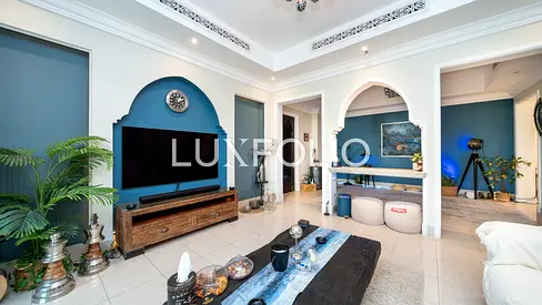 2 Plus Study | Burj View | VOT
