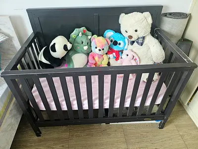 Cozy Baby Crib with Soft Bedding