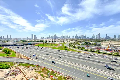 Branded By Marriot | Burj + Skyline View | Vacant