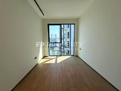 Premium & Elegant I Brand New I Prime location