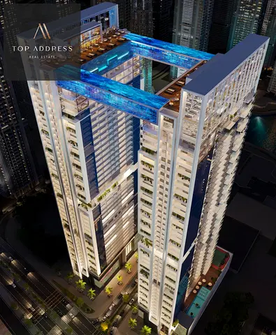 Distress | High floor | Branded by Aston Martin