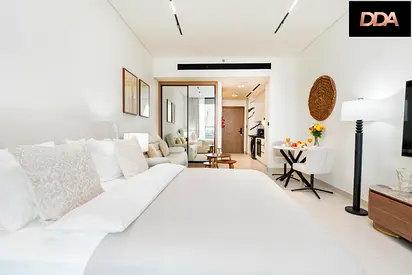 SMART HOME | FULLY FURNISHED | CANAL VIEWS