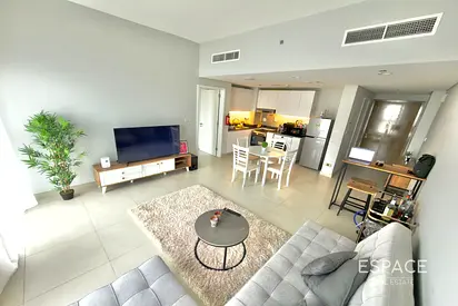 Furnished | Spacious 1 Bedroom | Vacant