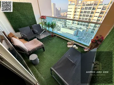 ثلاث غرف نوم ماستر | 5 حمام | بلكونة بإطلالة بحرية | غرفة خادمة ماستر | غرفة غسيل | باركينج مجاني | مسبح | حديقة | تكييف مركزي | قريب من جميع الخدمات