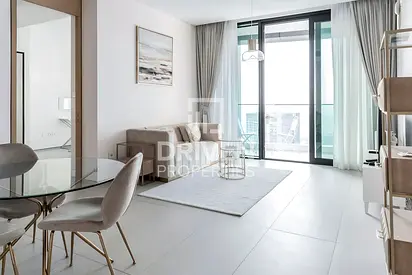 Marina View | Furnished | Unique and Modern Layout