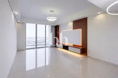 Vacant soon | Upgraded Unit | Large Layout