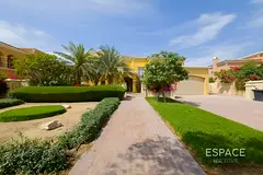 Golf Course View | Huge Plot | Private Pool