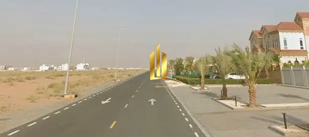 للبيع دبدبه جنوب ضاحيه الرحمانيه  ارض تجاريه 5,812 قدم مربع