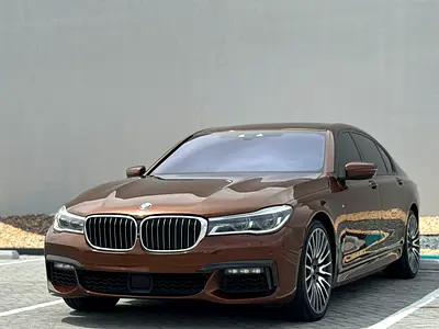 BMW 750Li 2019 xDrive GCC | Full Option | Honey Exterior / Brown Interior | 131,000 KM