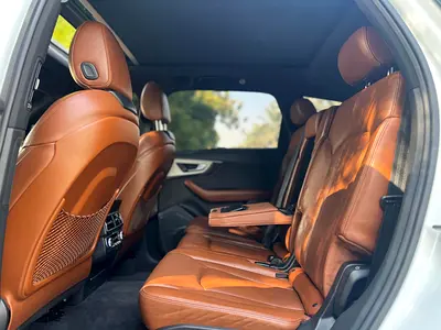 2016 AUDI Q7 缩略图 11