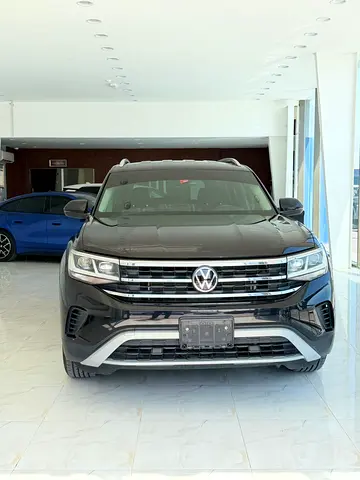2022 Volkswagen Teramont 4MOTION - GCC Specs - Excellent Condition