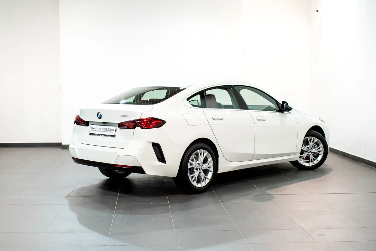 BMW 2-Series 2025