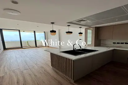 BRAND NEW | UNFURNISHED | LARGE LAYOUT