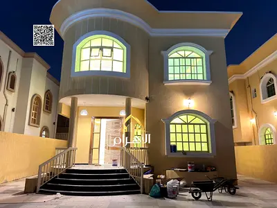 فيلا فاخرة في المويهات 3 عجمان** جاهزة للسكن الفوري بتشطيبات راقية ومساحات واسعة. ✅ **تمليك حر لجميع الجنسيات** | للتواصل وحجز موعد: **محمد مرزوق –