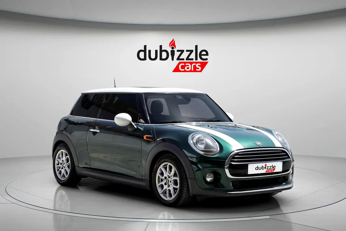 MINI Cooper 2019 — photo 1 of 15