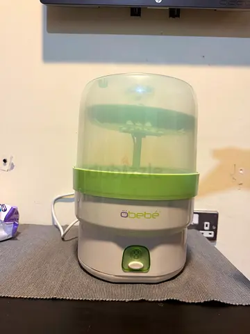 Baby bottle sterilizer