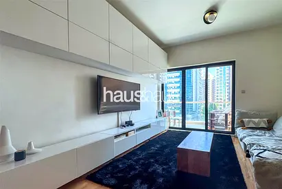 Beautifully Upgraded 2 Bed | Comfy and Spacious