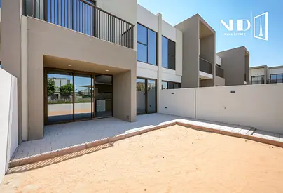 La Violeta 1 3 BR Townhouse Direct on the pool and park FOR RENT 165K Dubai land Dubai