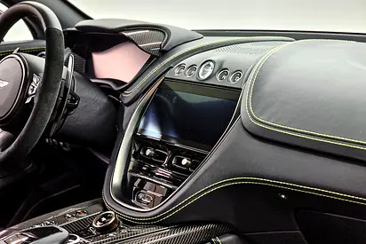 صورة مصغرة 19 لـ 2023 Aston Martin DBX
