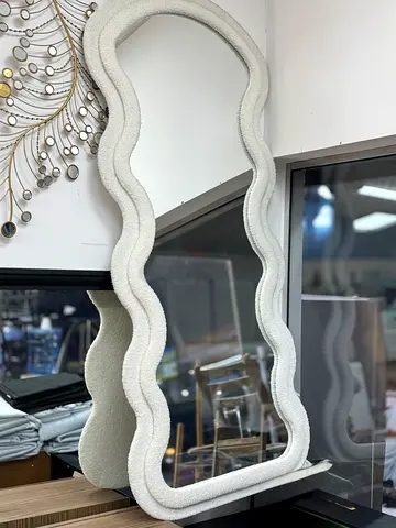 Unique Wavy Design Wall Mirror