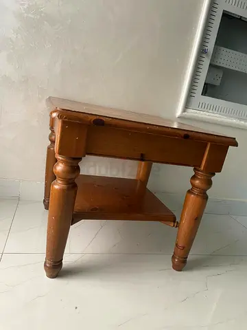 Wooden side/coffee table with lower shelf - used