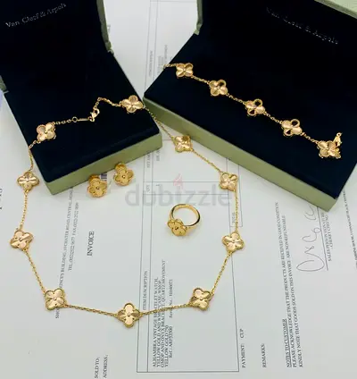 Van cleef gold set