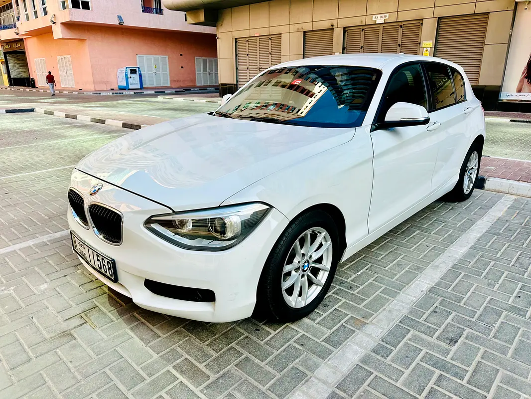 BMW 1-Series 2014 — photo 1 of 6