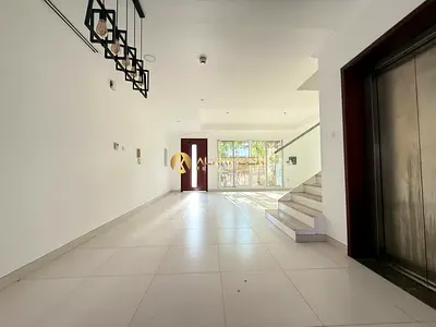 Unfurnished 4br| CommuniTY View | Ready to Move
