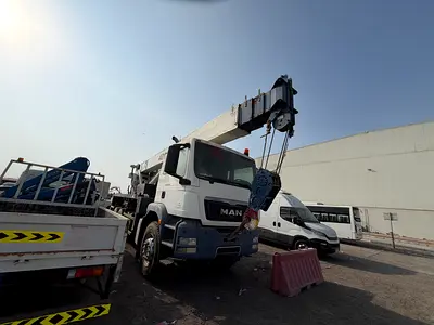 Man 2017 Crane Manitex 40100S